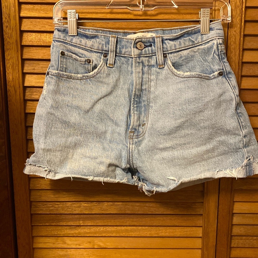 Abercrombie & Fitch Jean shorts